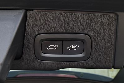 Volvo XC60 B4 D AWD Momentum Pro aut