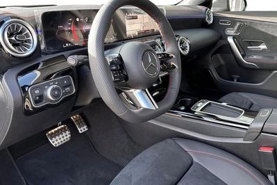 Mercedes CLA 220 4-Matic AMG Line