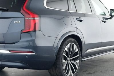 Volvo XC90 T8 AWD Plug-In Hybrid Plus Bright 7os