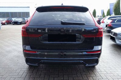 Volvo XC60 T8 Plug-In Hybrid AWD Ultra Black Edition