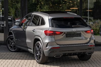 Mercedes GLA 220 4-Matic AMG Line