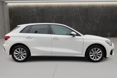 Audi A3 35 TFSI mHEV S tronic