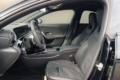 Mercedes CLA 180 AMG Line