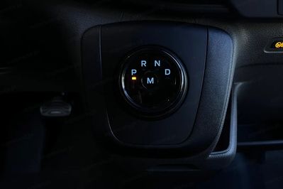 Ford Transit L3H2 Limited 350 A8
