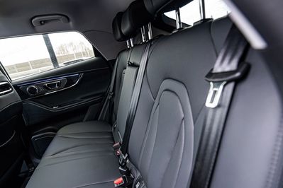 Omoda 5 1.5 T-GDI Hybrid Premium DHT