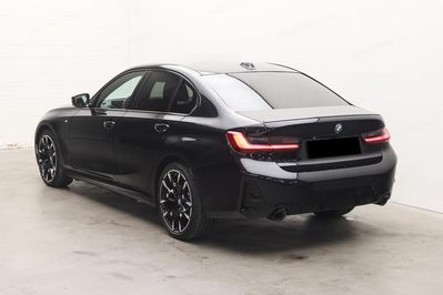 BMW Seria 3 330i xDrive M Sport