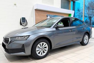 Skoda Octavia Drive Essence 1.5 TSI