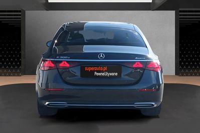 Mercedes Klasa E 300 e Avantgarde
