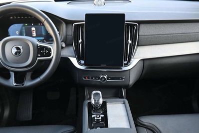 Volvo XC90 T8 AWD Plug-In Hybrid Ultra Dark 7os