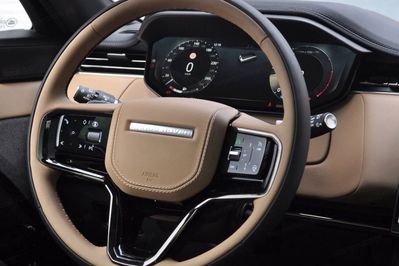 Land Rover Range Rover Sport P460e Dynamic SE