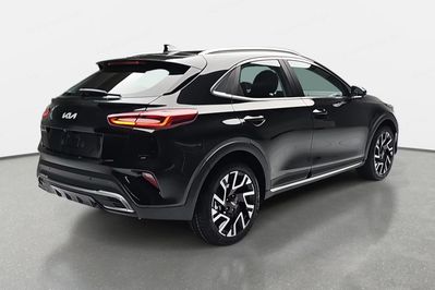 Kia XCeed 1.6 T-GDI Business Line DCT