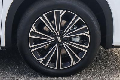 Geely Starray EM-i 1.5 PHEV Max