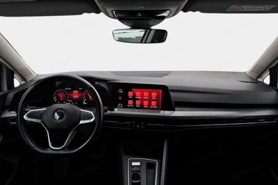 Volkswagen Golf 1.5 eTSI EVO Style DSG