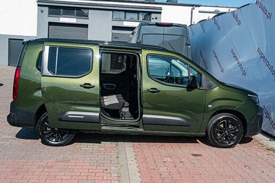 Citroen Berlingo XL L2H1 Max Kombi EAT8