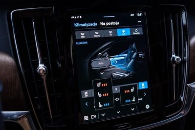 Volvo V90 T8 AWD Plug-In Hybrid Ultimate Bright aut