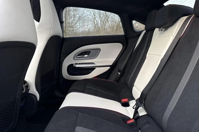 Mercedes CLA 220 4-Matic AMG Line