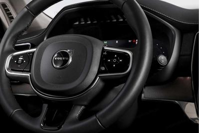 Volvo XC90 B5 AWD Ultra Bright 7os