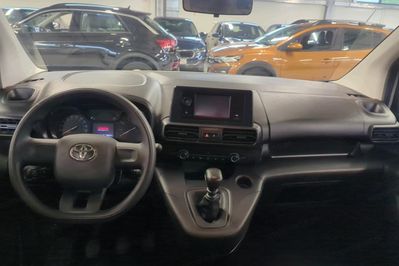 Toyota Proace City Verso Long D-4D Combi