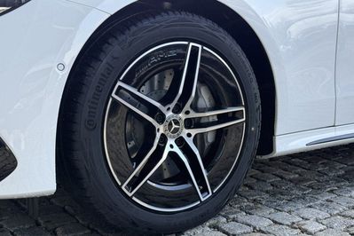 Mercedes Klasa E 220 d  4-Matic AMG Estate