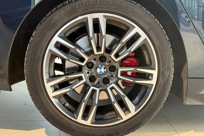 BMW Seria 5 520i M Sport