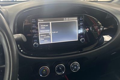 Toyota Aygo X 1.0 VVT-i Style