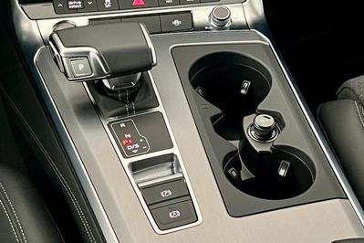 Audi A6 40 TDI quattro Advanced