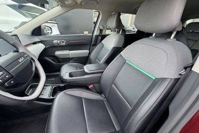 Kia EV4 81.4KWH Business Line