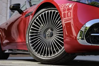 Mercedes SL Maybach 680 4-Matic+ Monogram Series