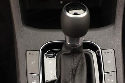 Hyundai i30 1.6 T-GDI Smart DCT