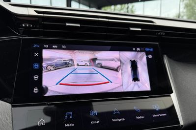 Peugeot 408 1.2 PureTech Allure Pack S&S EAT8