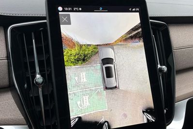 Volvo XC90 T8 AWD Plug-In Hybrid Plus Dark 7os