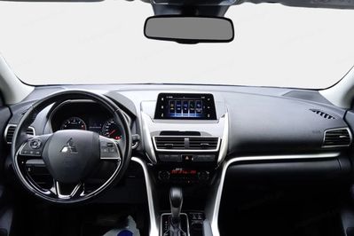 Mitsubishi Eclipse Cross 1.5 T GPF  Invite Plus CVT