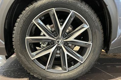 Lexus LBX Cool 1.5 Hybrid