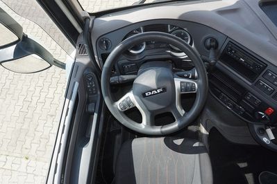 DAF XF 480 FT Low Deck