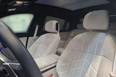 BMW Seria 7 740d xDrive mHEV