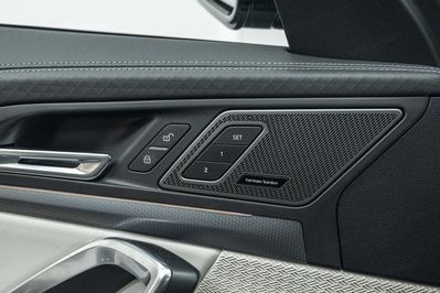 BMW iX2 eDrive20 M Sport