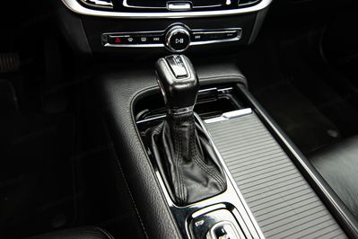 Volvo V90 D5 AWD aut