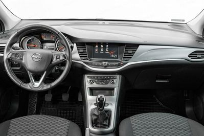 Opel Astra V 1.2 T Edition S&S