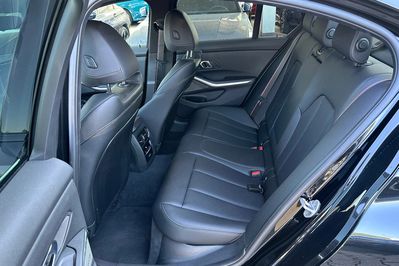 BMW Seria 3 320d xDrive M Sport