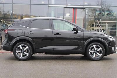 Nissan Qashqai 1.3 DIG-T N-Connecta  X-Tronic