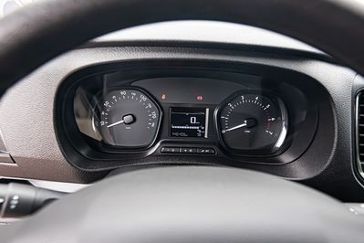 Peugeot Traveller Long L2H1 Business