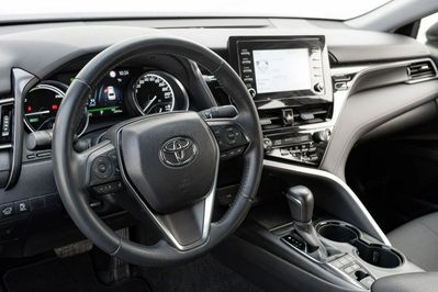 Toyota Camry 2.5 Hybrid