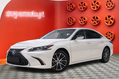 Lexus ES 300h Business Edition 2.5 E-CVT