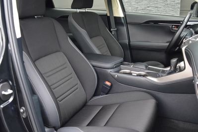 Lexus NX 300h