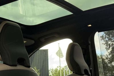 Volvo XC90 B5 AWD Ultra Bright