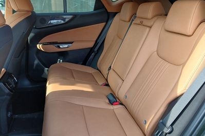 Lexus NX 450h+ Prestige AWD