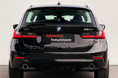 BMW Seria 3 Touring 320d xDrive Advantage