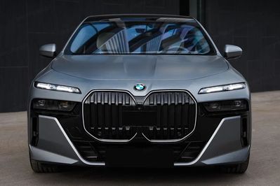 BMW Seria 7 740d xDrive M Sport