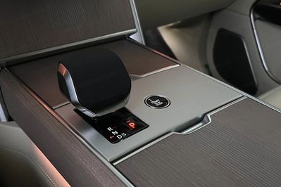 Land Rover Range Rover D350 LWB Autobiography