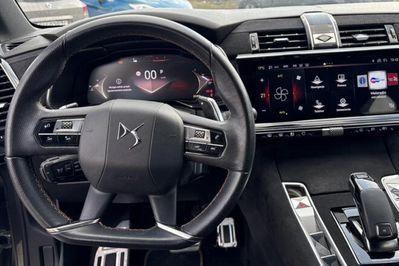 DS DS7 Performance Line 1.5 BlueHDi  aut